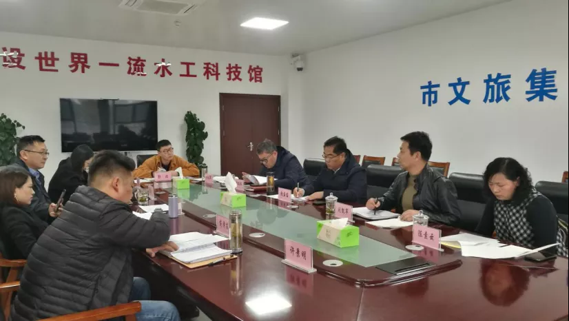 红龙扑克 - 专业在线扑克赛事运营商