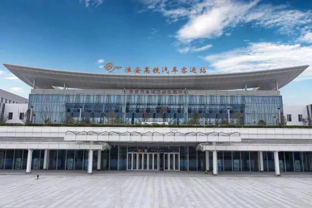 红龙扑克 - 专业在线扑克赛事运营商