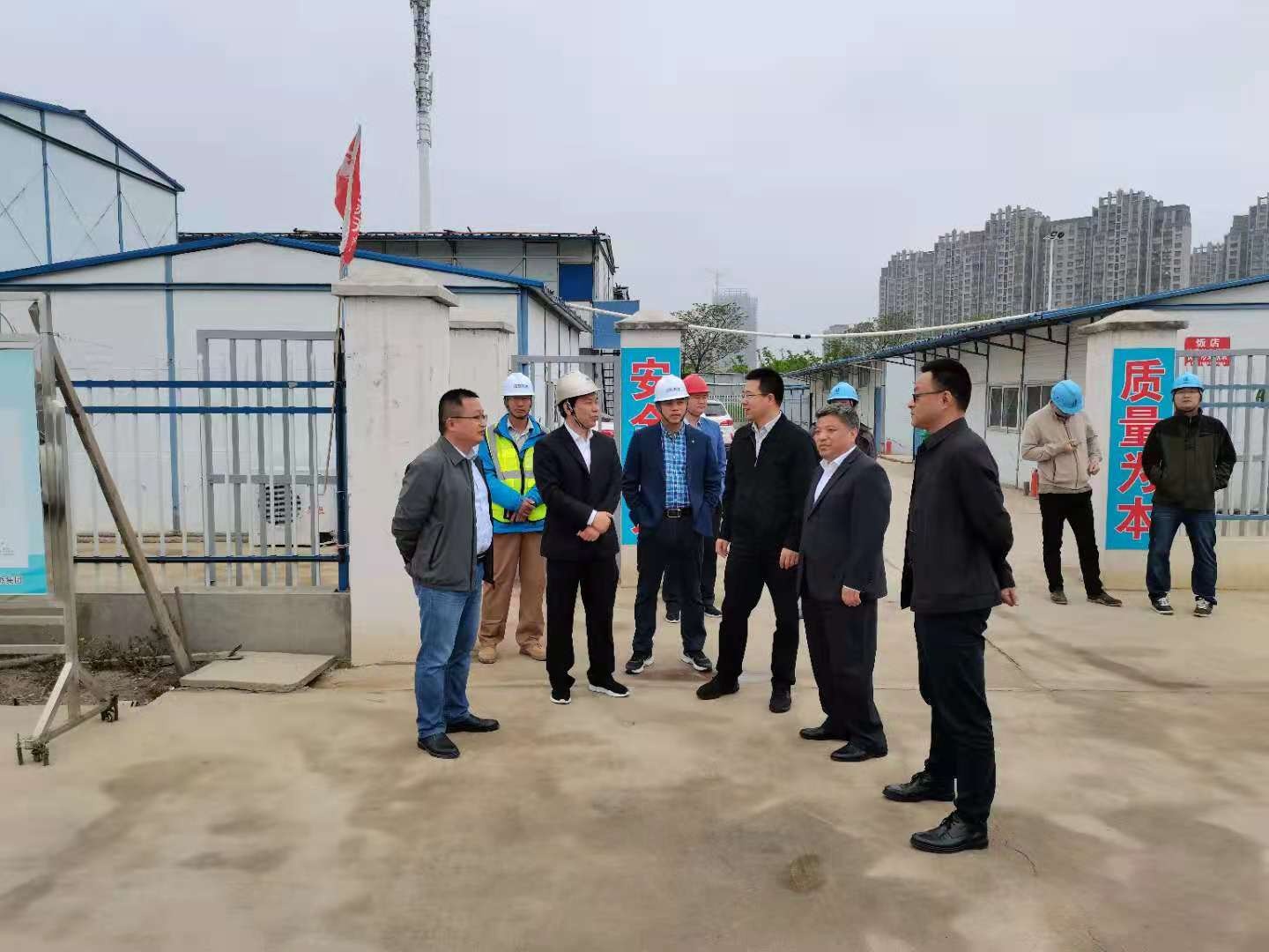 红龙扑克 - 专业在线扑克赛事运营商