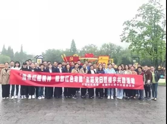 红龙扑克 - 专业在线扑克赛事运营商