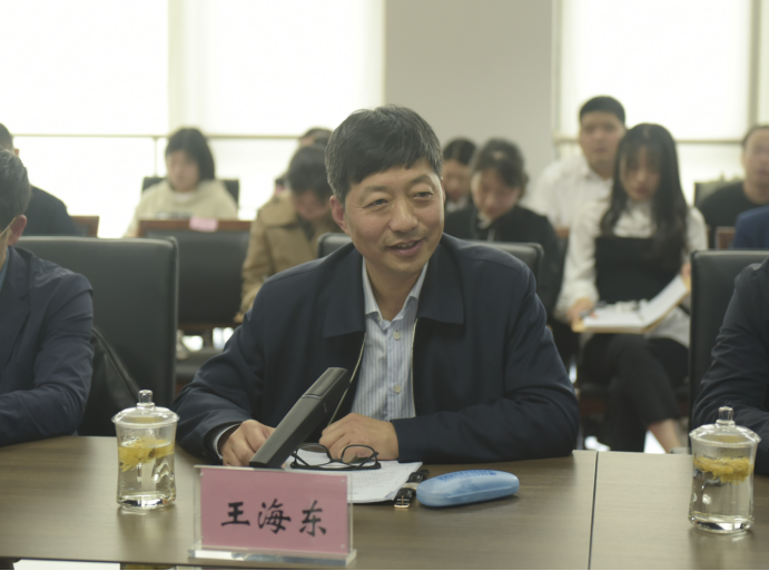 红龙扑克 - 专业在线扑克赛事运营商