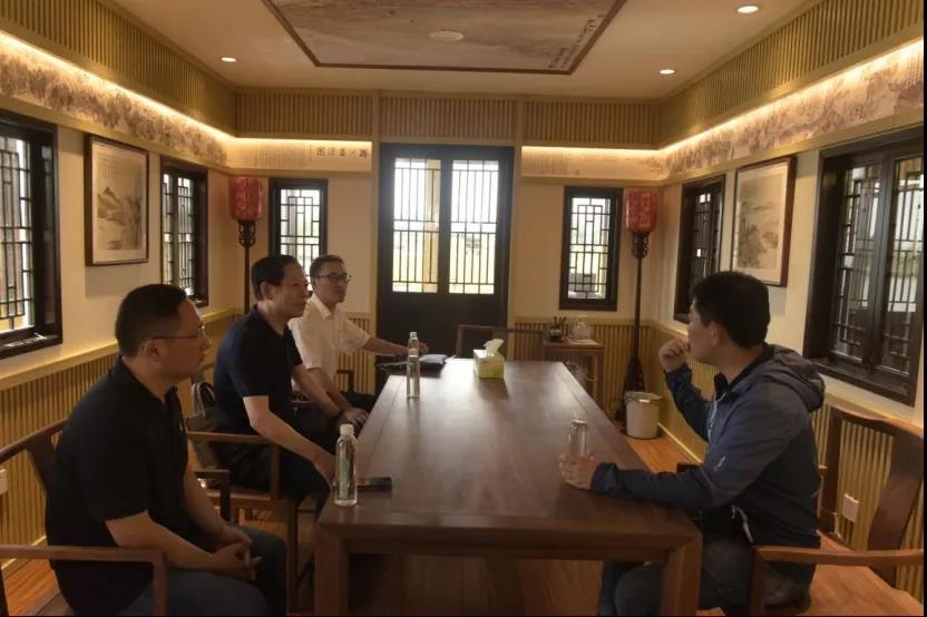 红龙扑克 - 专业在线扑克赛事运营商