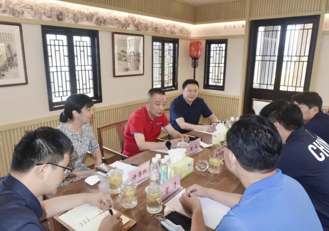 红龙扑克 - 专业在线扑克赛事运营商