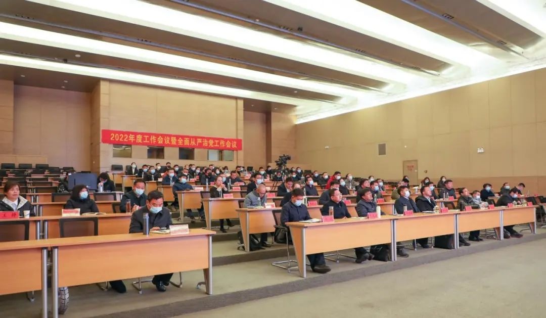 红龙扑克 - 专业在线扑克赛事运营商