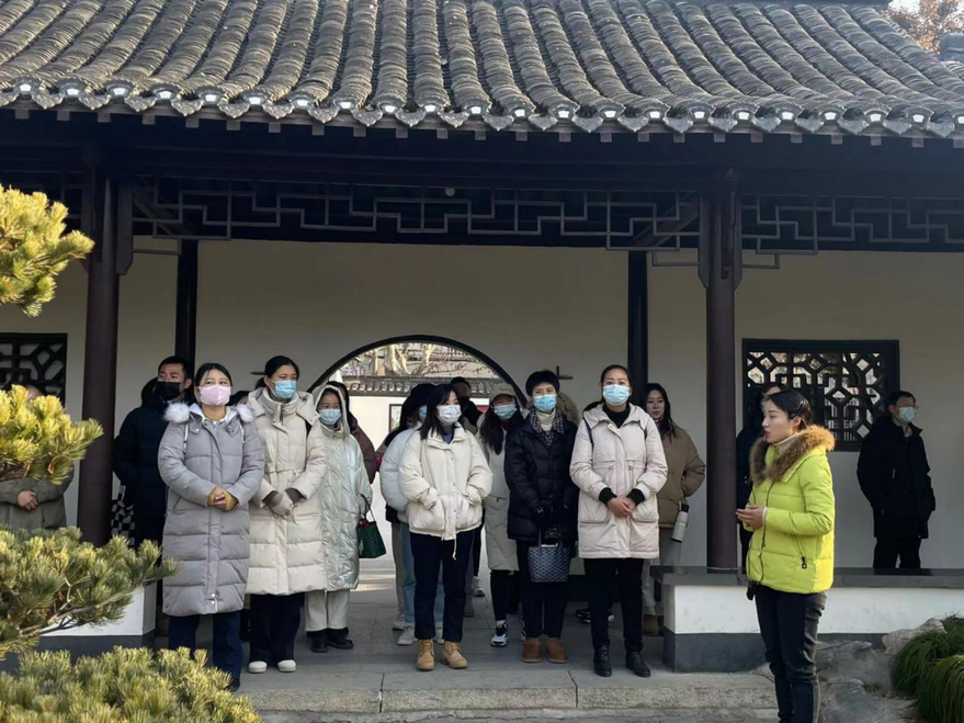 红龙扑克 - 专业在线扑克赛事运营商