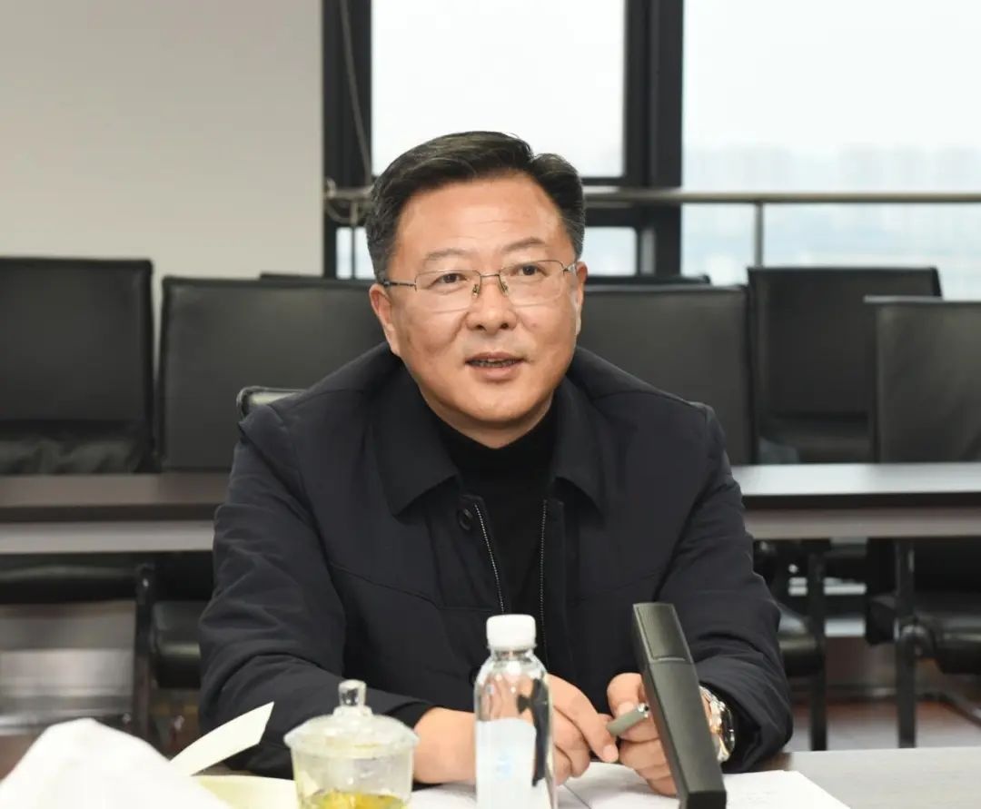 红龙扑克 - 专业在线扑克赛事运营商