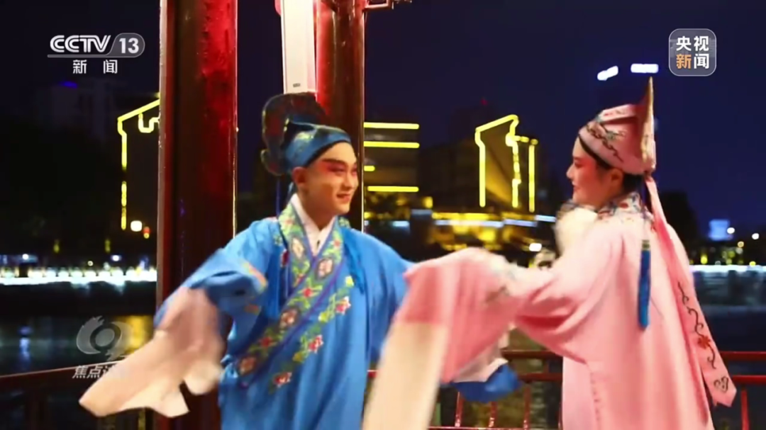 红龙扑克 - 专业在线扑克赛事运营商