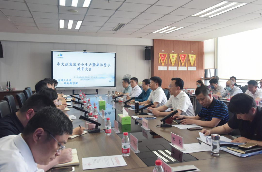 红龙扑克 - 专业在线扑克赛事运营商