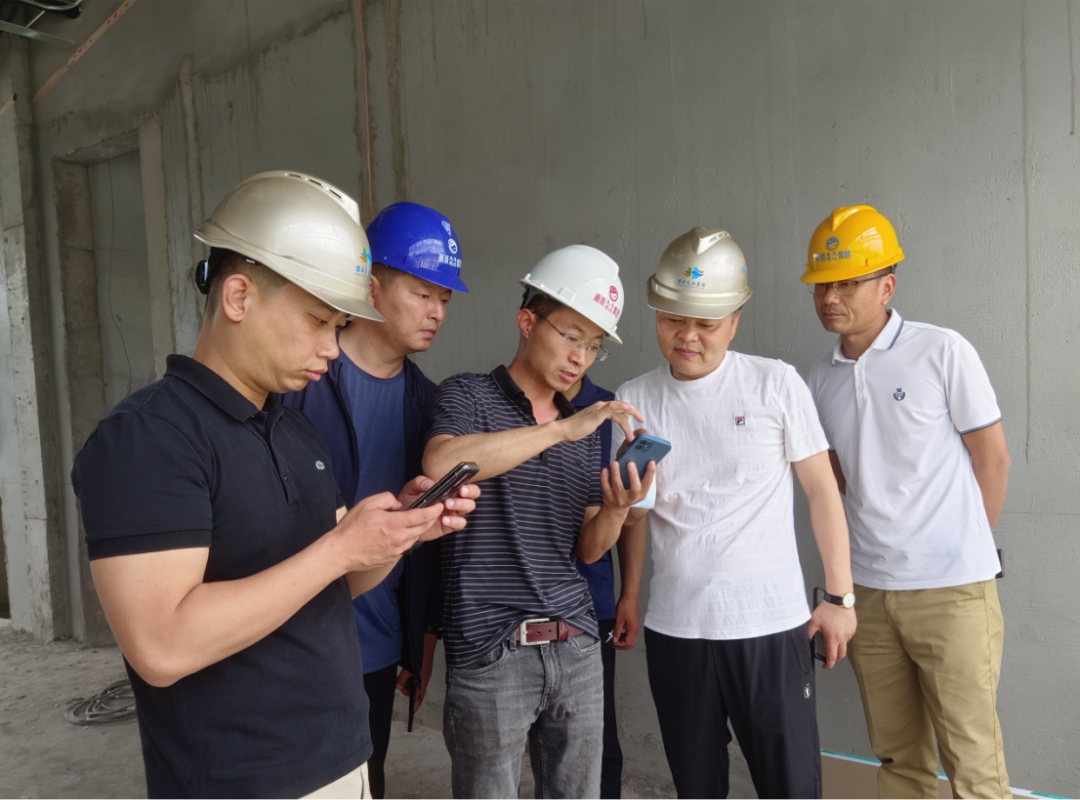 红龙扑克 - 专业在线扑克赛事运营商