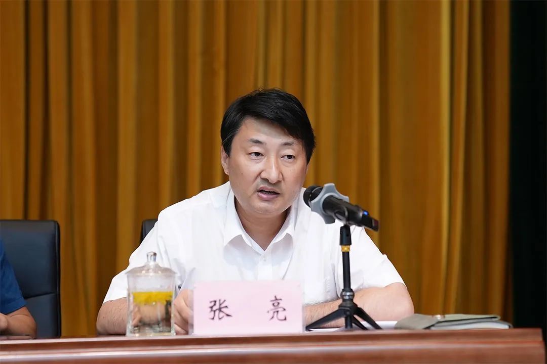红龙扑克 - 专业在线扑克赛事运营商