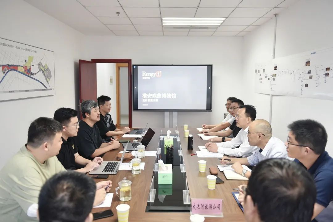 红龙扑克 - 专业在线扑克赛事运营商