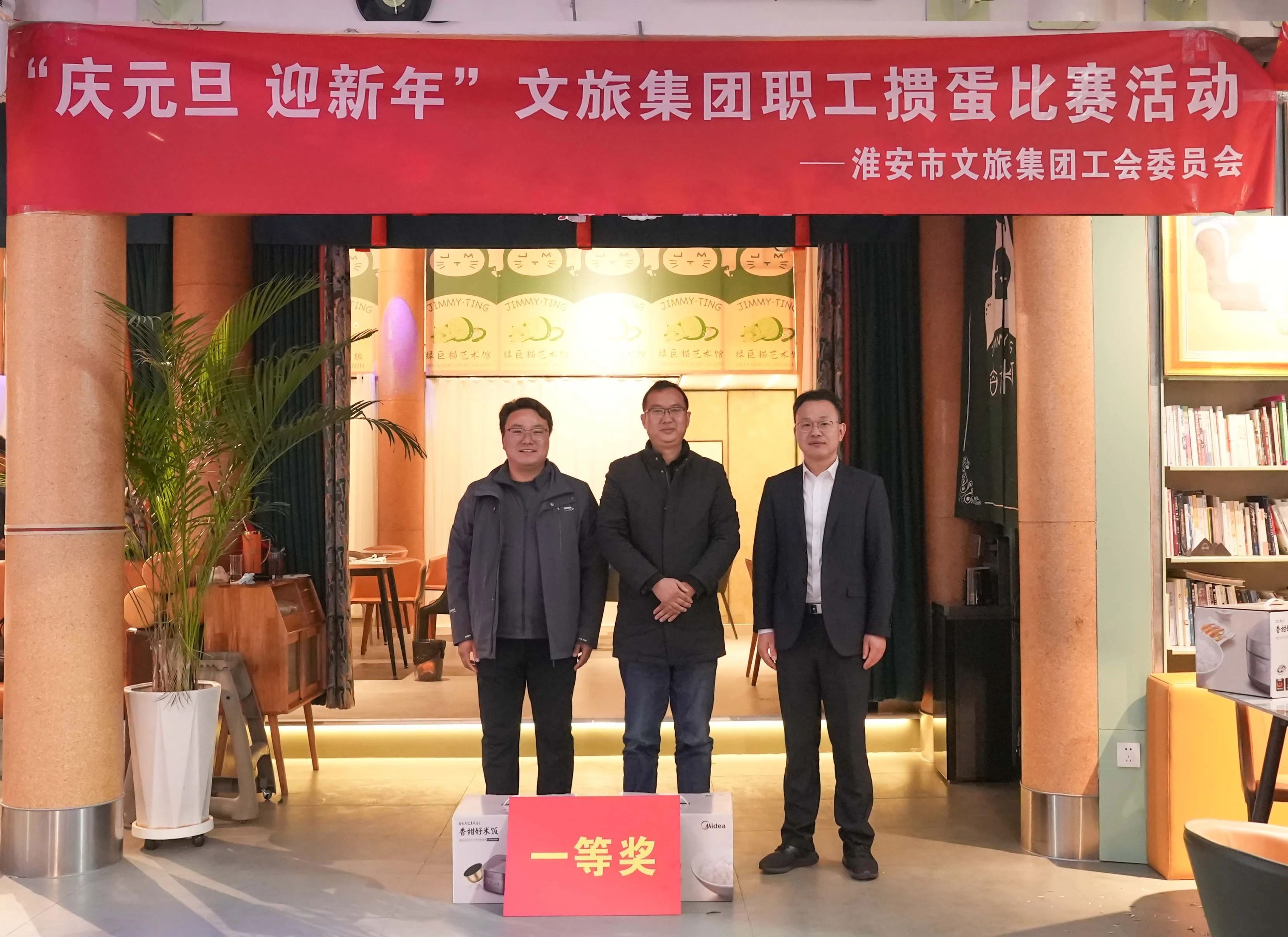 红龙扑克 - 专业在线扑克赛事运营商