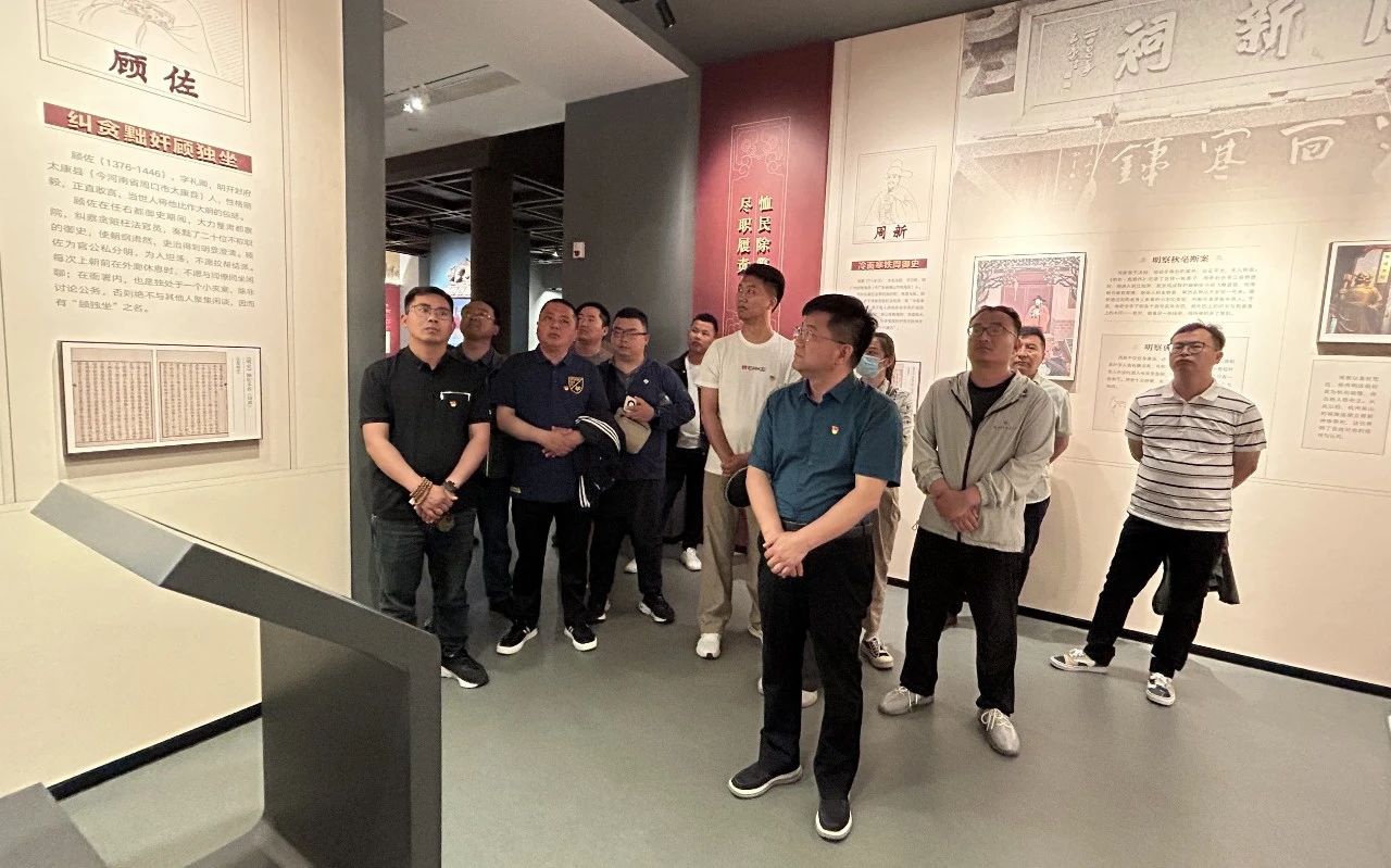 300927306365 红龙扑克 - 专业在线扑克赛事运营商