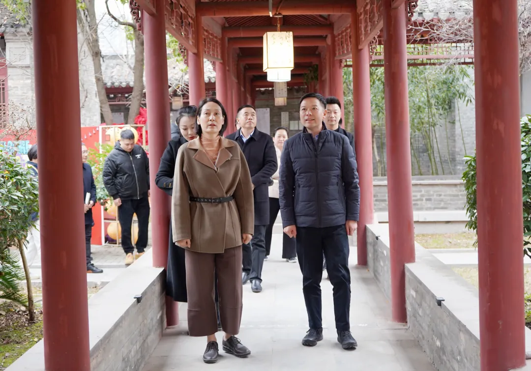 红龙扑克 - 专业在线扑克赛事运营商