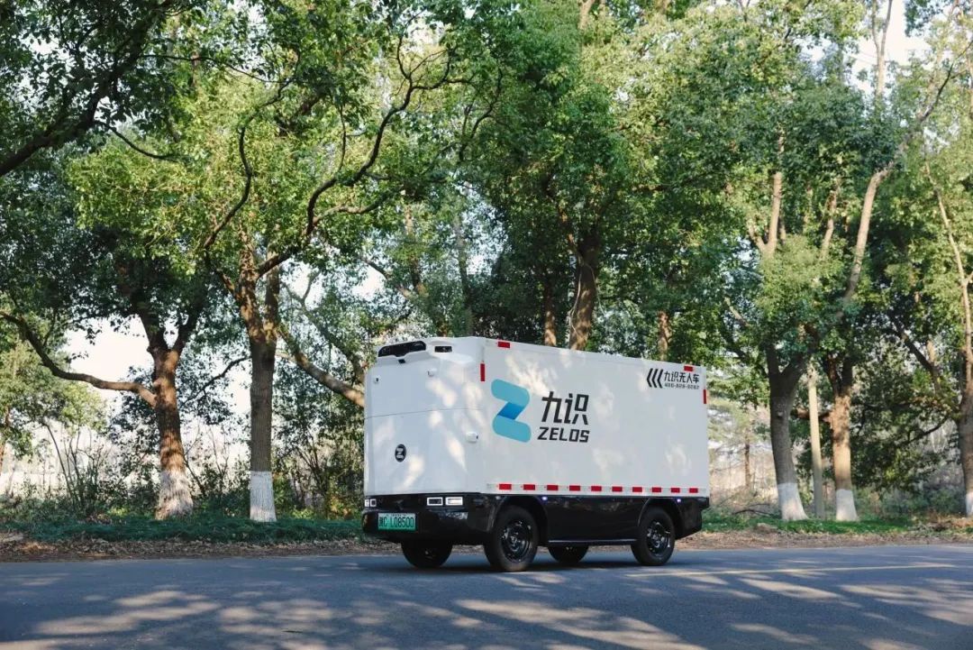 红龙扑克 - 专业在线扑克赛事运营商