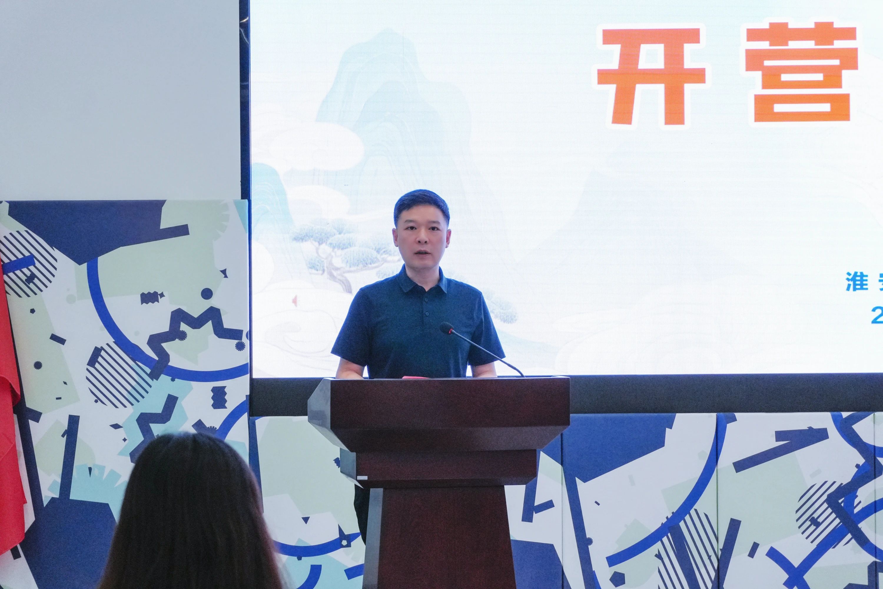 红龙扑克 - 专业在线扑克赛事运营商