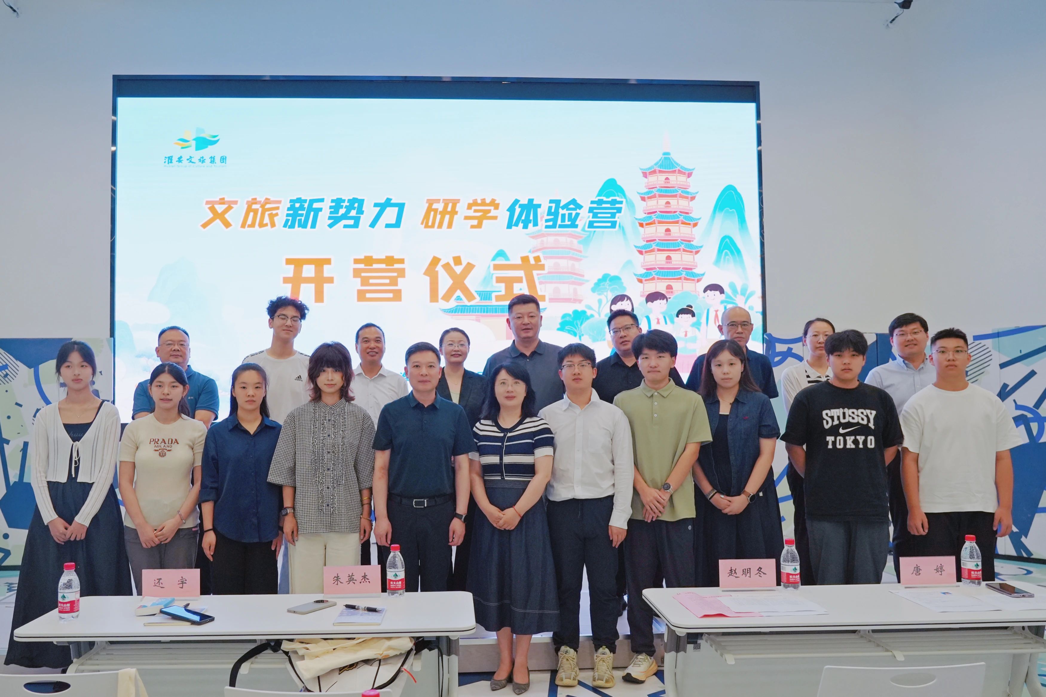 红龙扑克 - 专业在线扑克赛事运营商
