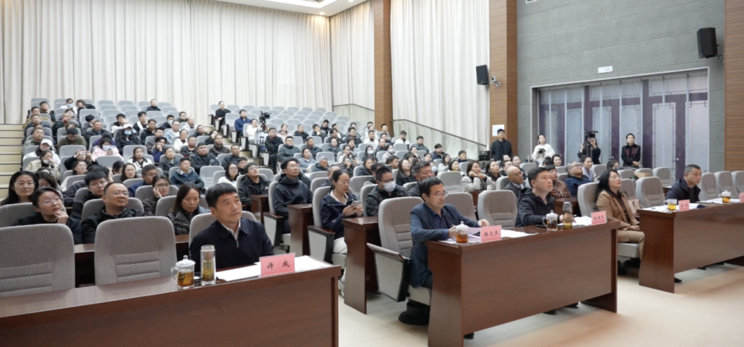 122109384996 红龙扑克 - 专业在线扑克赛事运营商