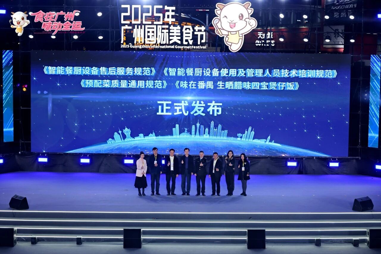 红龙扑克 - 专业在线扑克赛事运营商