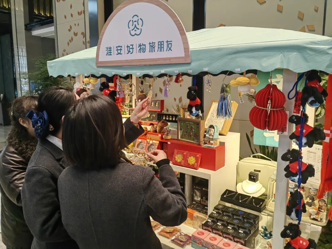 红龙扑克 - 专业在线扑克赛事运营商