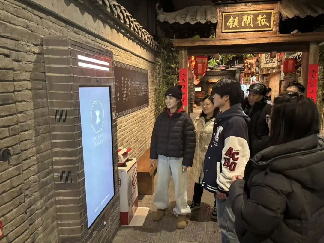 251949419965 红龙扑克 - 专业在线扑克赛事运营商