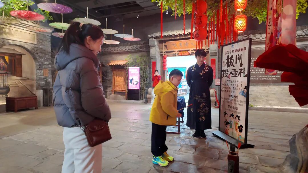 251949513764 红龙扑克 - 专业在线扑克赛事运营商